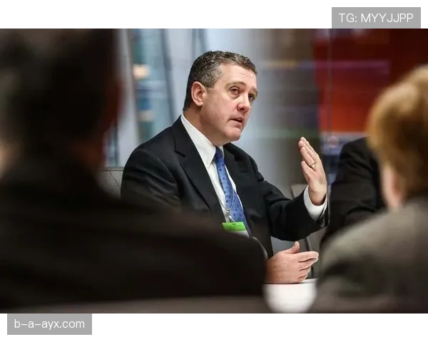 贝尔纳多伤病恢复进展顺利,近期状态稳步回升 贝尔纳多伤病恢复进展顺利,近期状态稳步回升